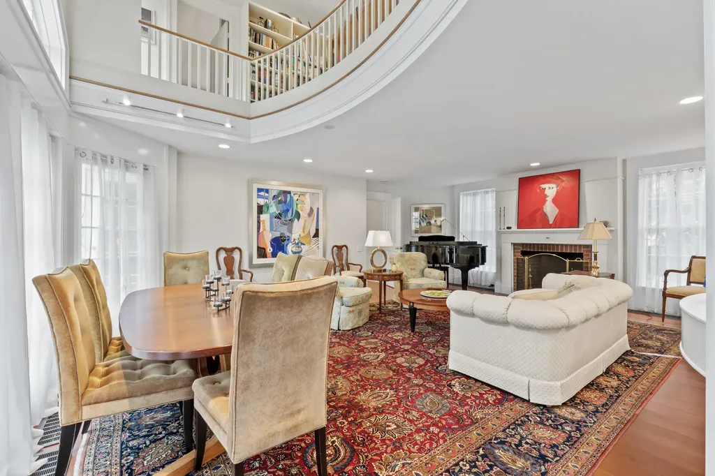 18 Zeitler Farm Road Brunswick ME 04011