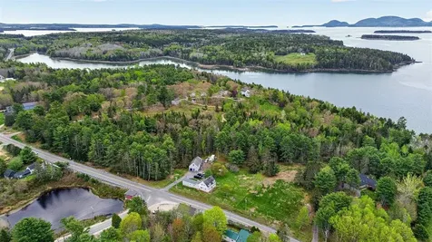 2100 U.s. 1 Sullivan ME 04684