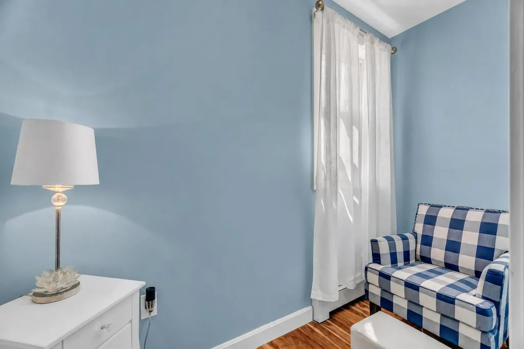 7 Hodgdon Lane Boothbay ME 04537