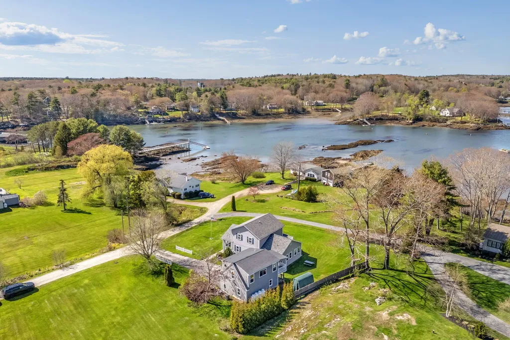 7 Hodgdon Lane Boothbay ME 04537