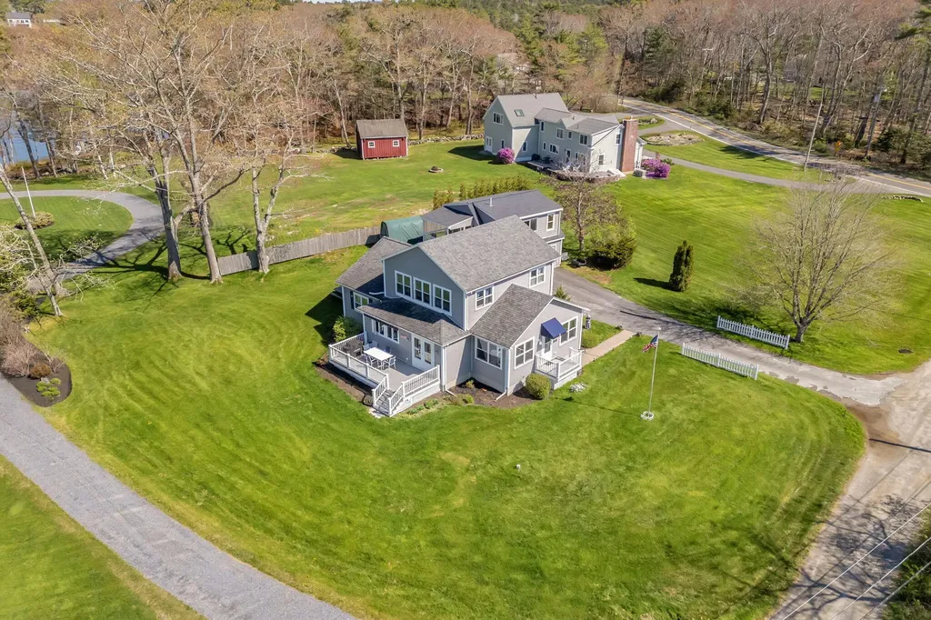 7 Hodgdon Lane Boothbay ME 04537