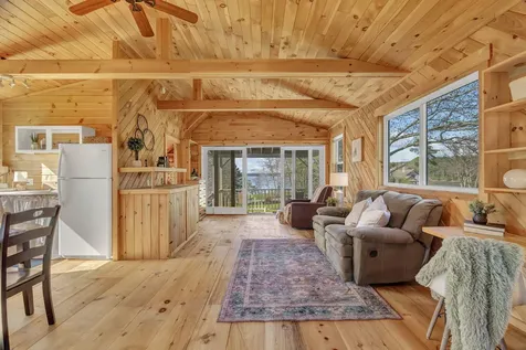 7 Hodgdon Lane Boothbay ME 04537