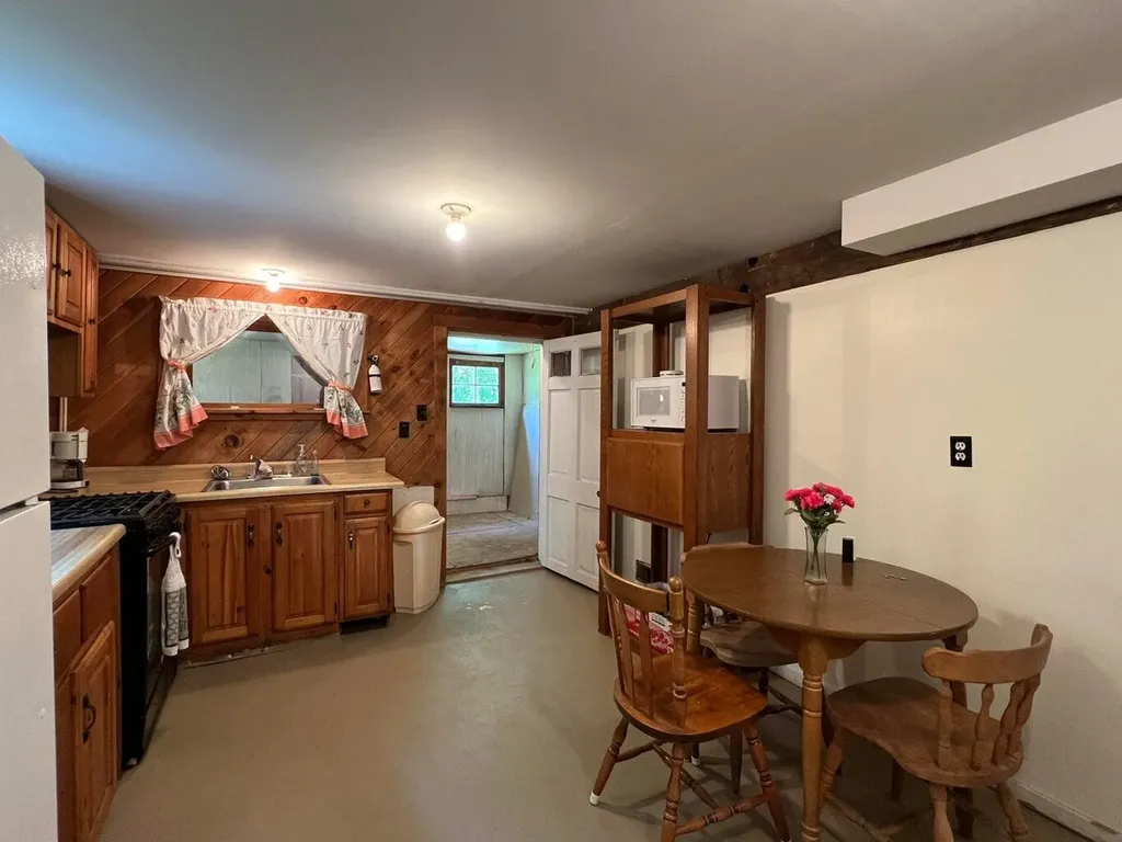 7 Peterson Road Bowerbank ME 04426