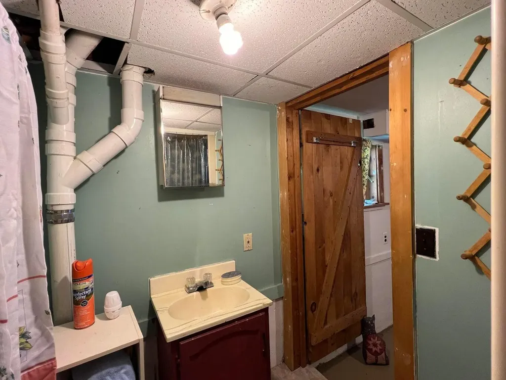 7 Peterson Road Bowerbank ME 04426