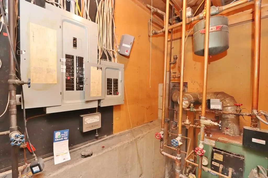 16 Willow Way Brewer ME 04412