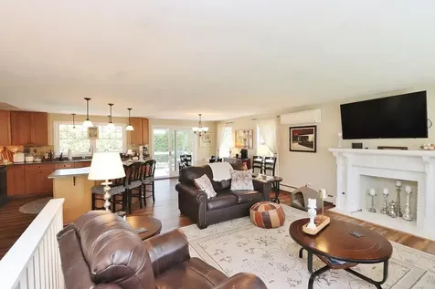 16 Willow Way Brewer ME 04412