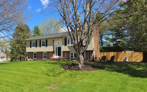16 Willow Way Brewer ME 04412
