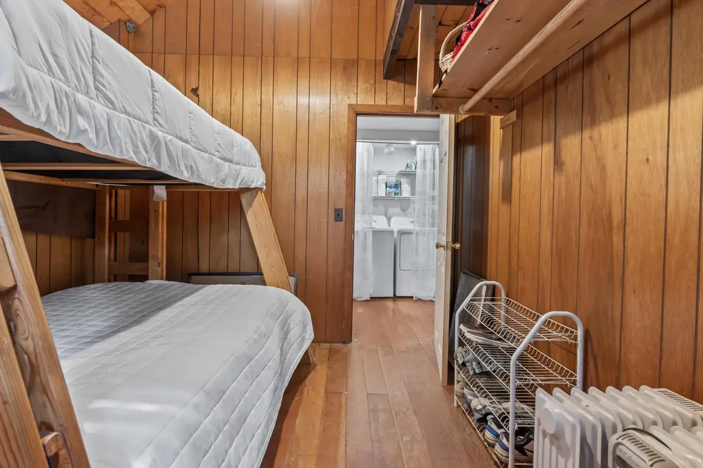 40 Highpoint Drive Frye Island ME 04071
