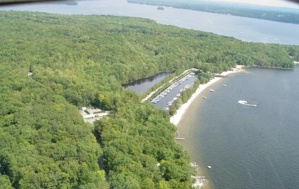 40 Highpoint Drive Frye Island ME 04071