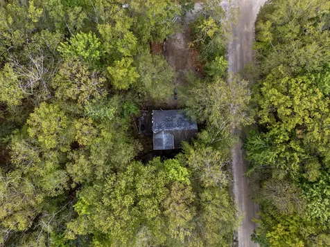40 Highpoint Drive Frye Island ME 04071