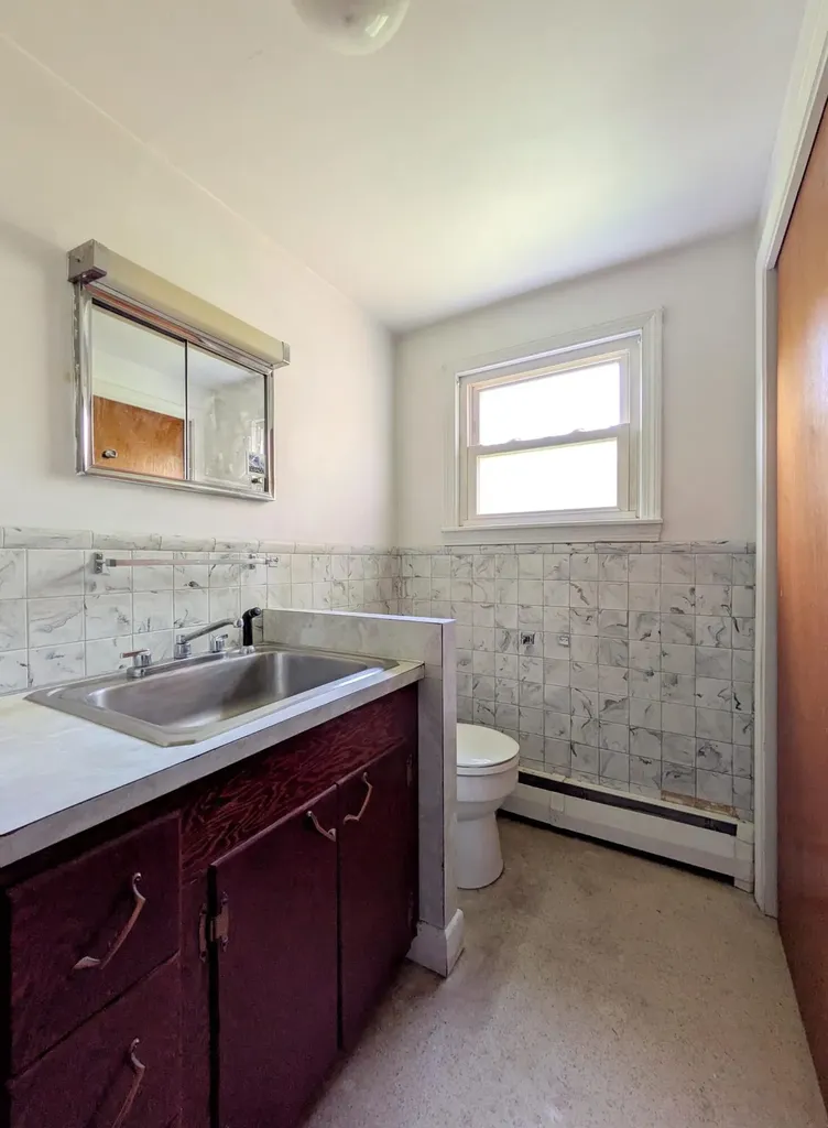 451 Summit Street Portland ME 04103
