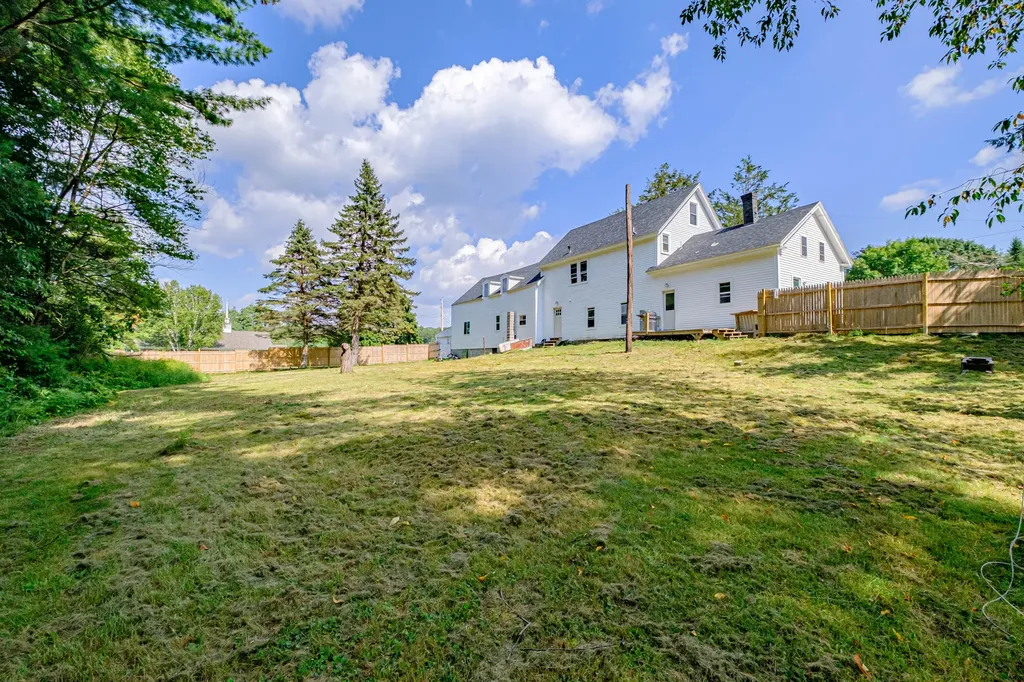 178 Main Street Lisbon ME 04252