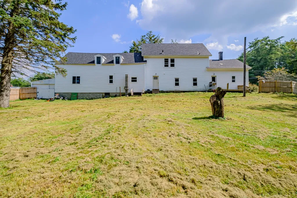 178 Main Street Lisbon ME 04252