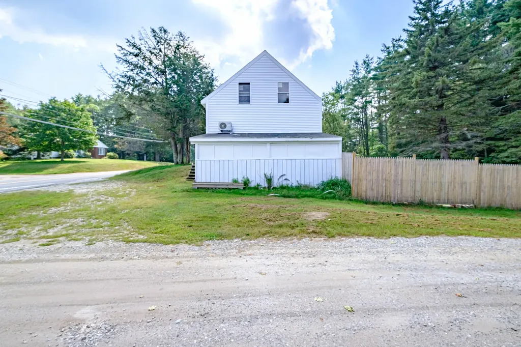 178 Main Street Lisbon ME 04252