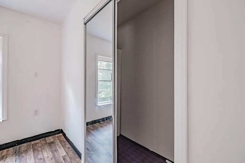 178 Main Street Lisbon ME 04252