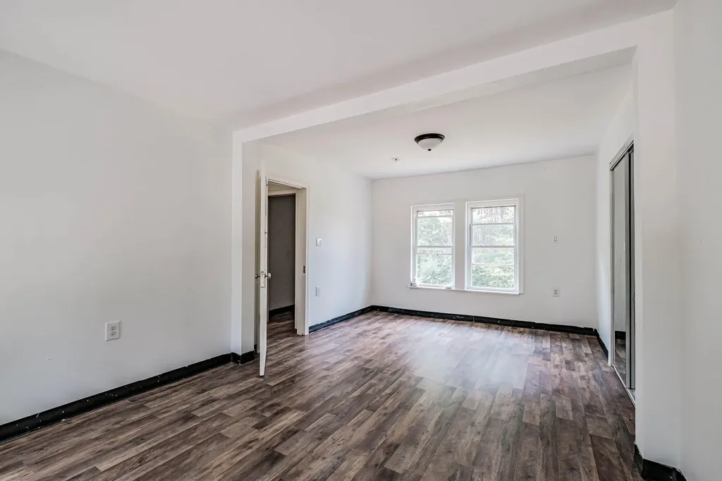 178 Main Street Lisbon ME 04252