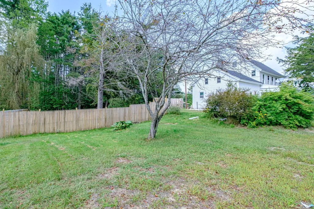 178 Main Street Lisbon ME 04252