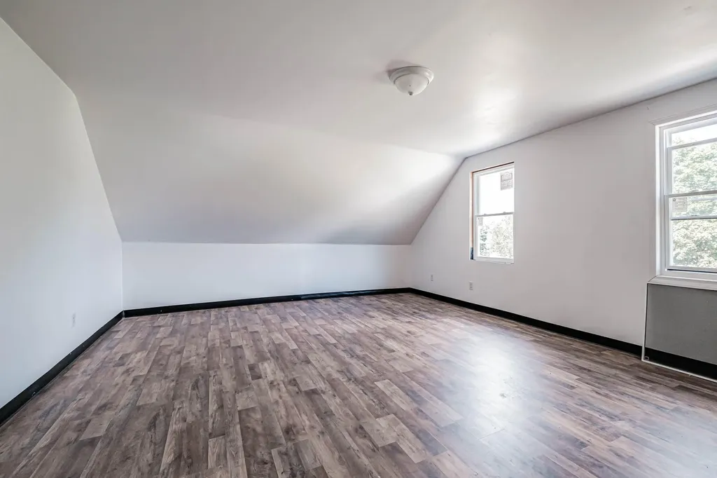 178 Main Street Lisbon ME 04252
