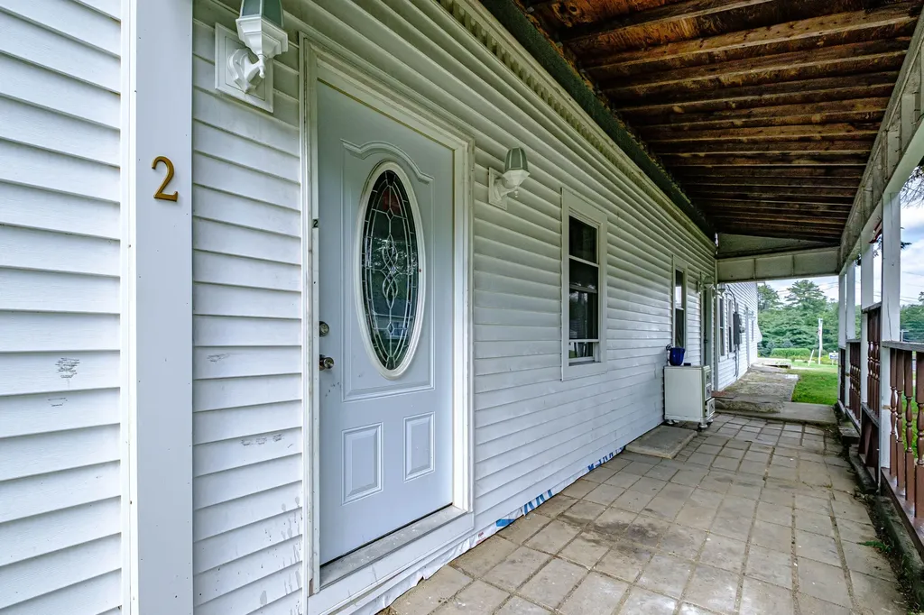 178 Main Street Lisbon ME 04252