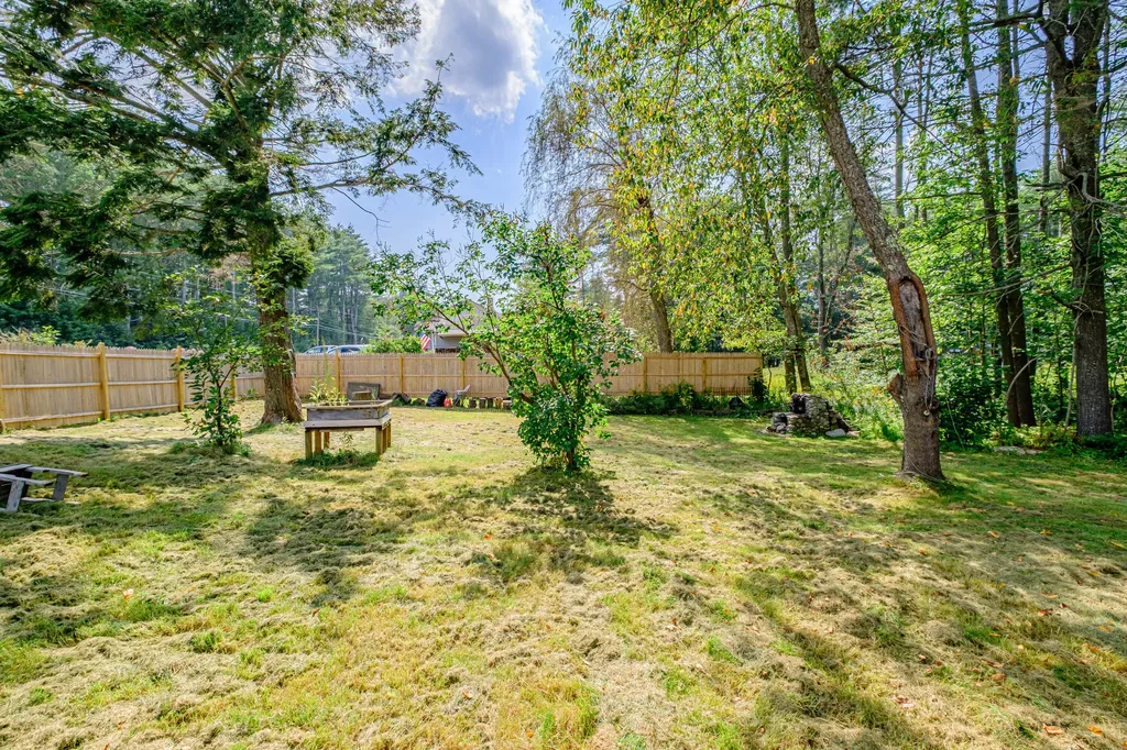 178 Main Street Lisbon ME 04252