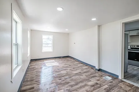 178 Main Street Lisbon ME 04252