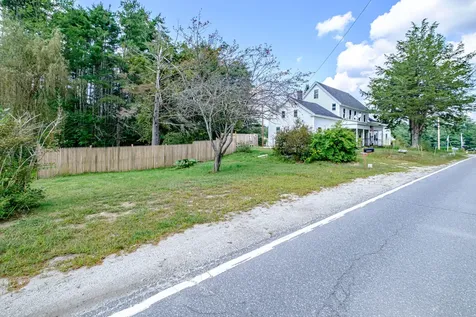 178 Main Street Lisbon ME 04252