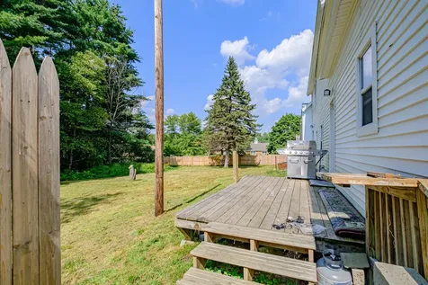 178 Main Street Lisbon ME 04252