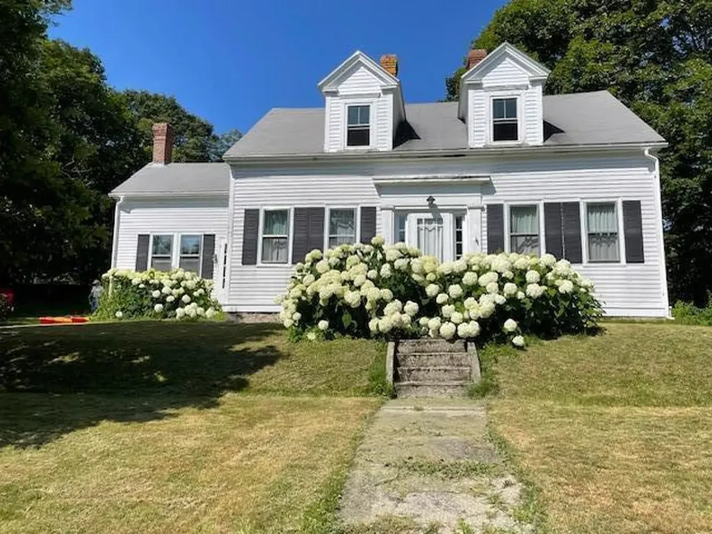 11 Sunset Road Deer Isle ME 04627