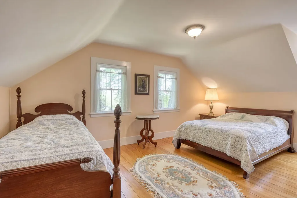 11 Sunset Road Deer Isle ME 04627