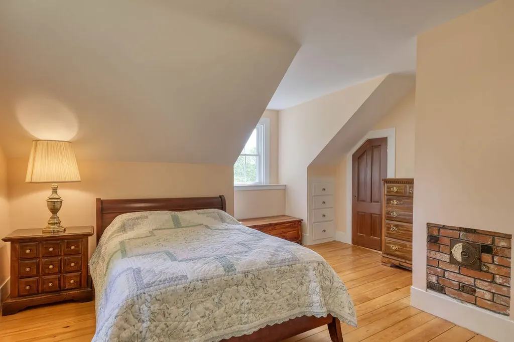 11 Sunset Road Deer Isle ME 04627