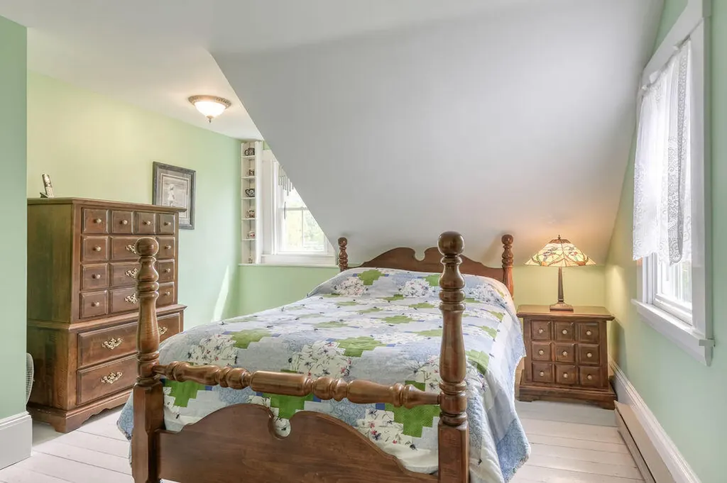 11 Sunset Road Deer Isle ME 04627