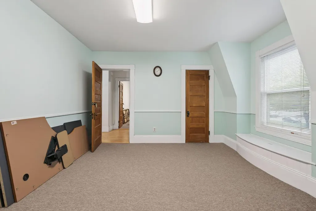 621 Main Street Lewiston ME 04240