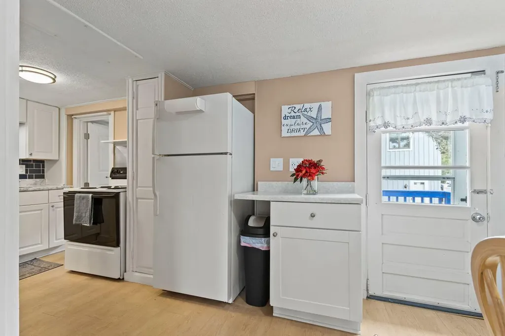 3 Island View Avenue Saco ME 04072