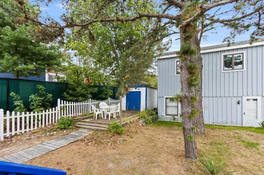 3 Island View Avenue Saco ME 04072