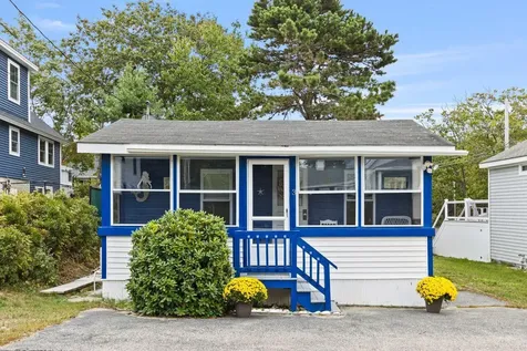 3 Island View Avenue Saco ME 04072