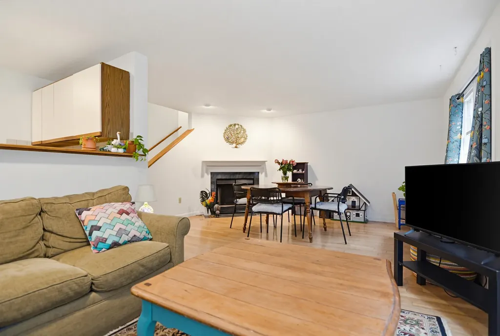 3 Merrymeeting Drive Portland ME 04103