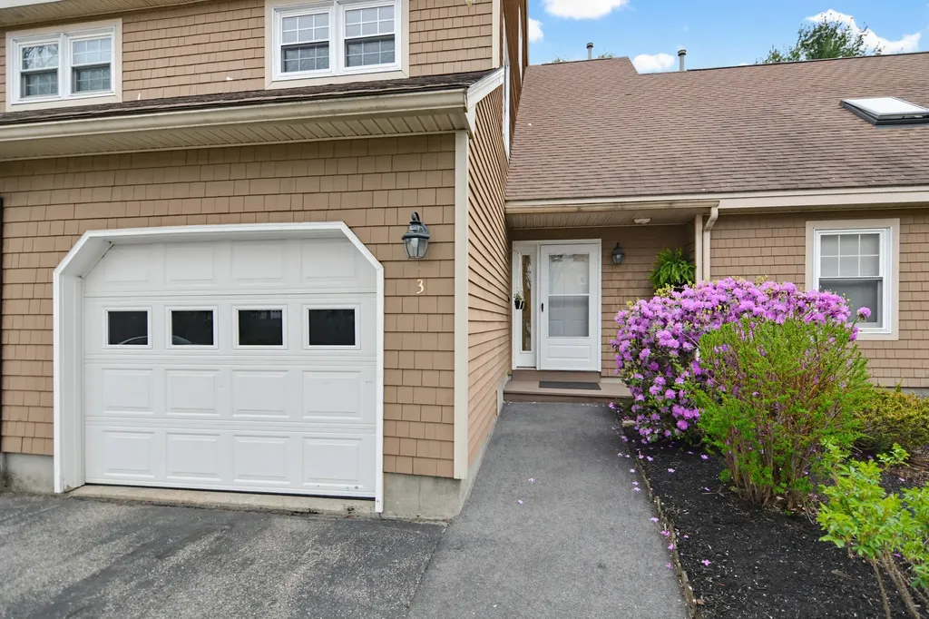 3 Merrymeeting Drive Portland ME 04103