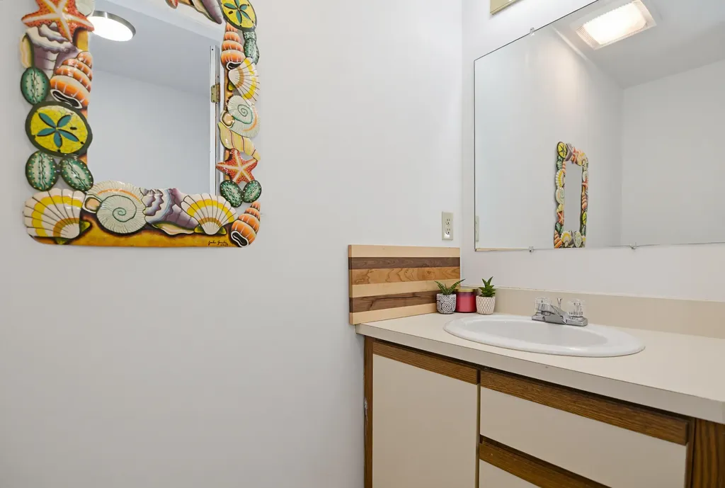 3 Merrymeeting Drive Portland ME 04103
