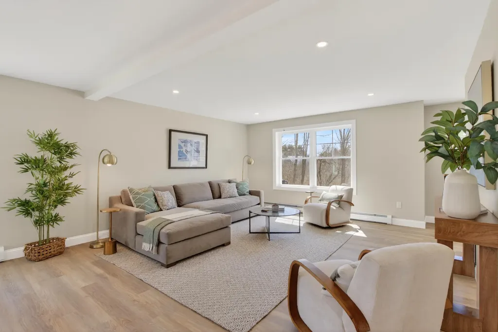 5 Shepherd Lane Windham ME 04062