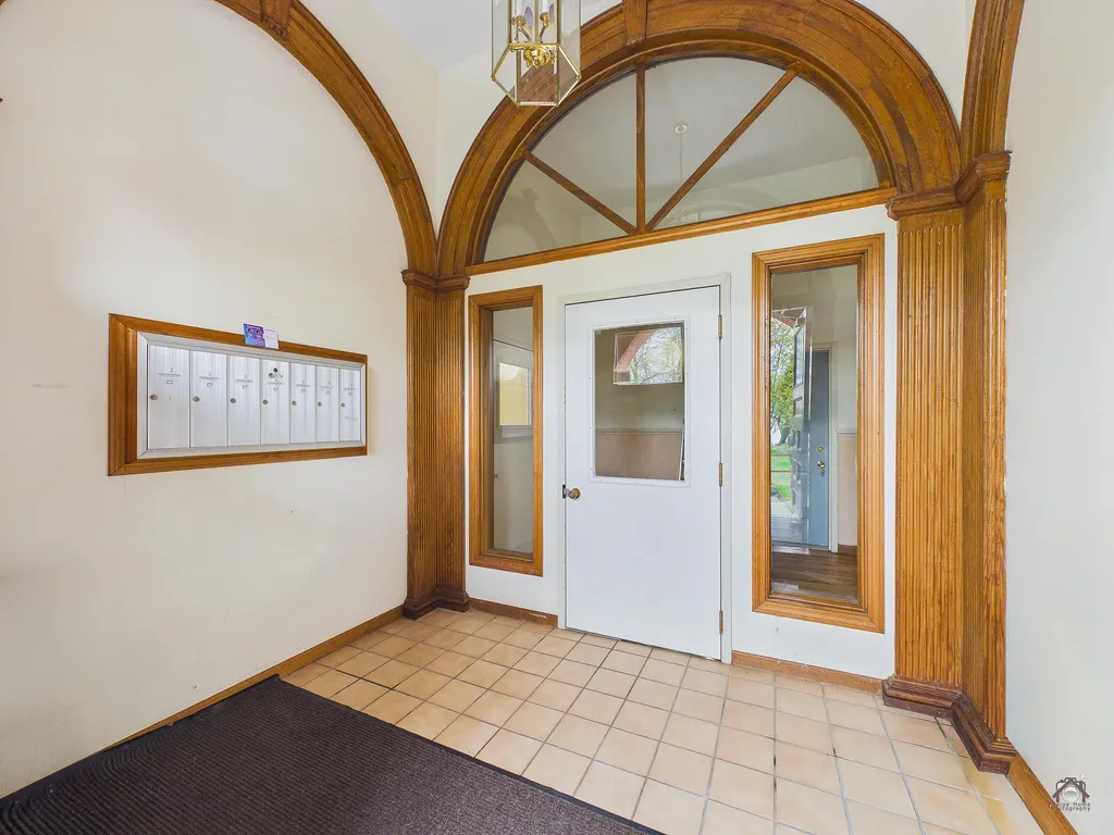 85 Middle Street Hallowell ME 04347