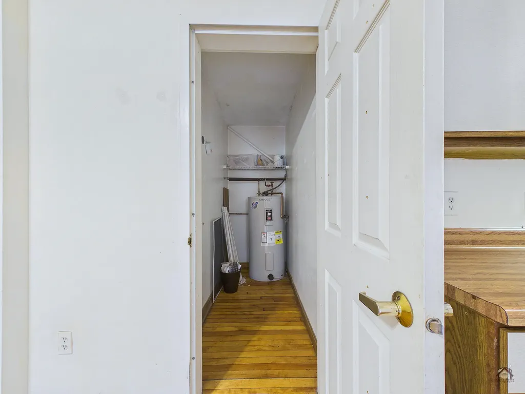 85 Middle Street Hallowell ME 04347