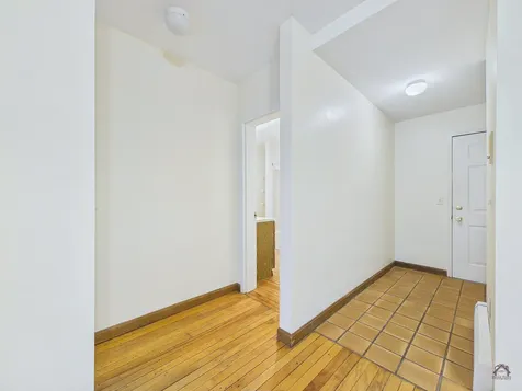 85 Middle Street Hallowell ME 04347