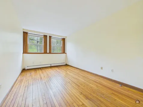 85 Middle Street Hallowell ME 04347