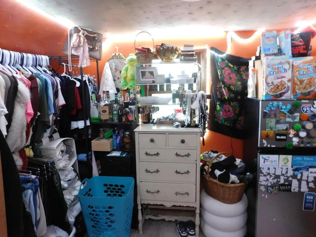 17 Vernon Street Bangor ME 04401
