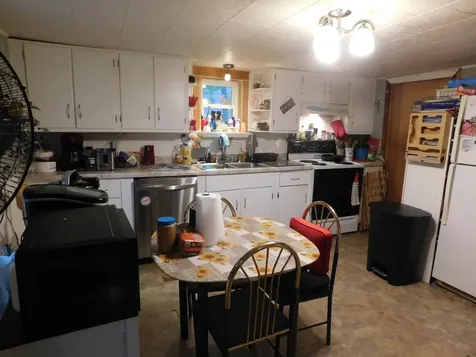 17 Vernon Street Bangor ME 04401