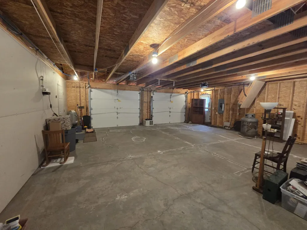 75 Redcedar Lane Sidney ME 04330