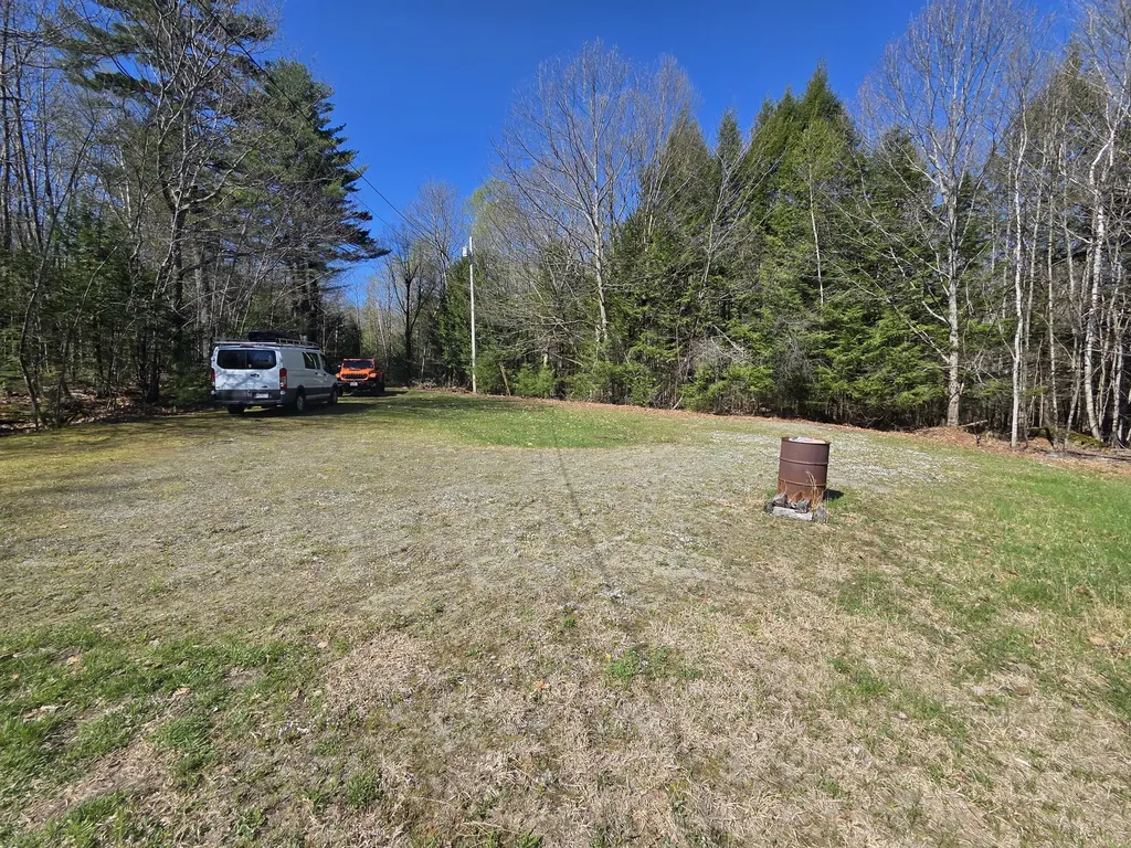 75 Redcedar Lane Sidney ME 04330