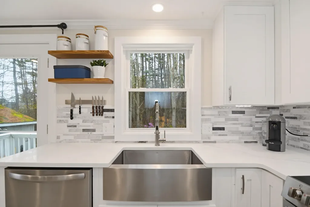 73 Autumn Lane Yarmouth ME 04096