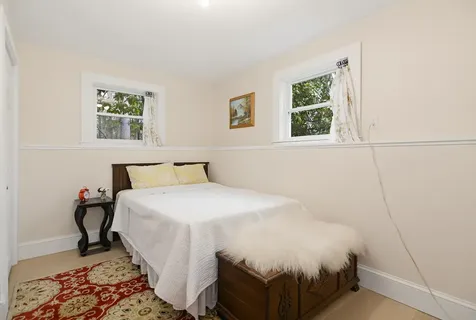 73 Autumn Lane Yarmouth ME 04096