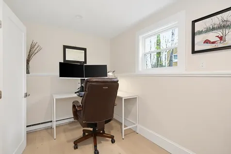 73 Autumn Lane Yarmouth ME 04096